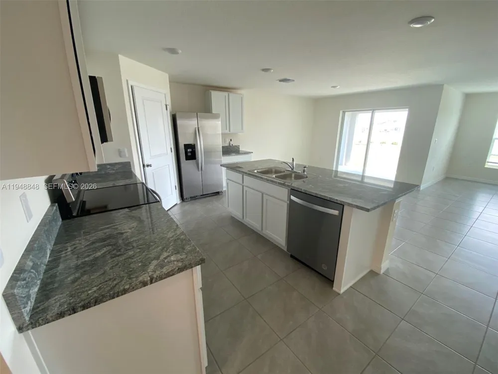8864 SW 49th CIRCLE ocala, FL 34476