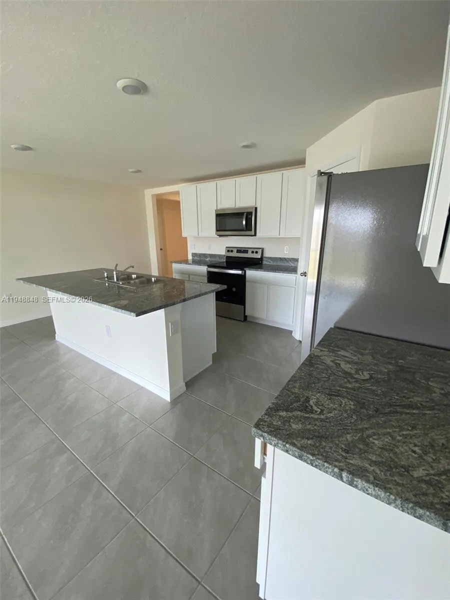 8864 SW 49th CIRCLE ocala, FL 34476