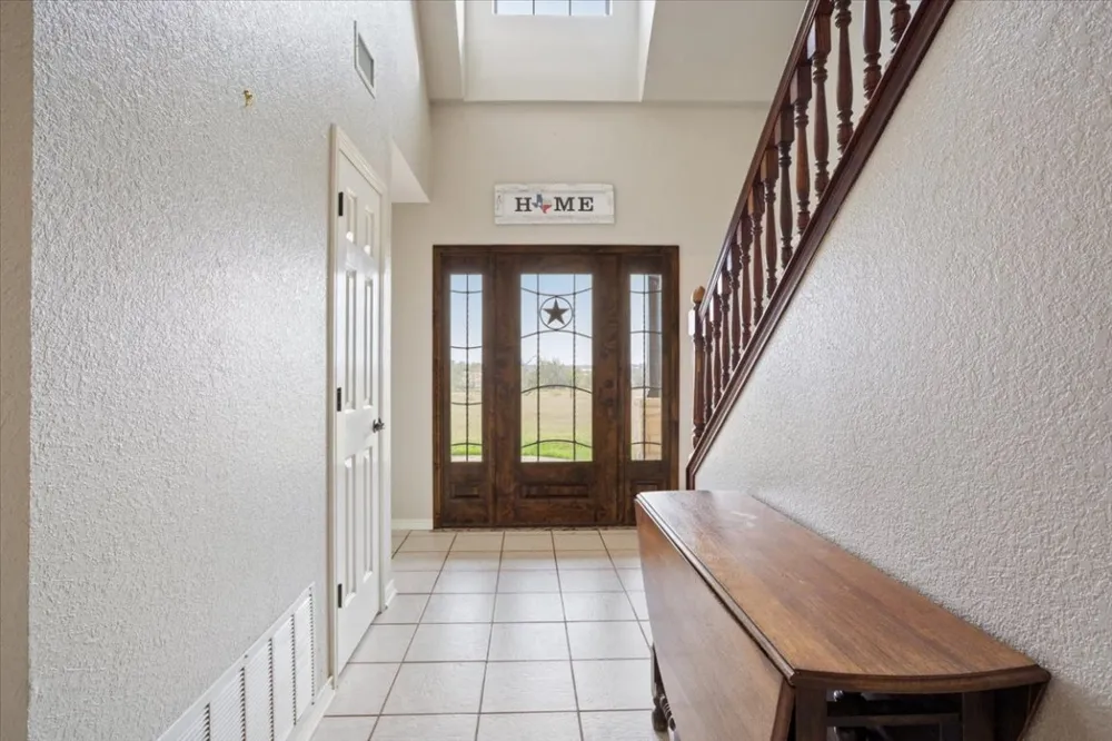 8600 Five Wells Road Rogers, TX 76569