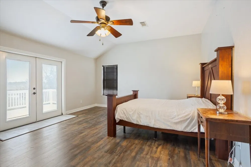 8600 Five Wells Road Rogers, TX 76569