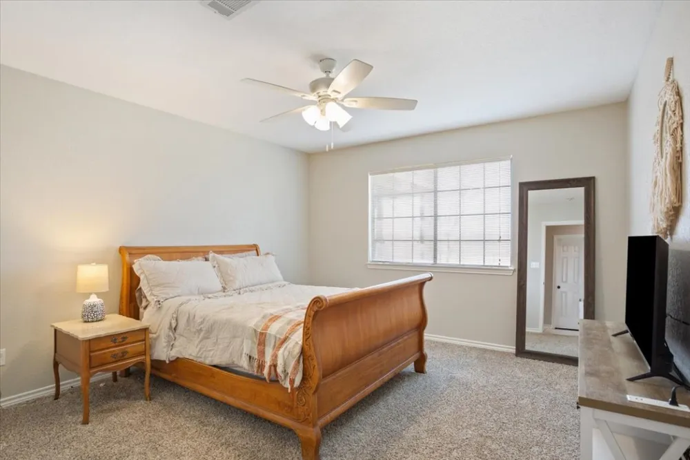 8600 Five Wells Road Rogers, TX 76569