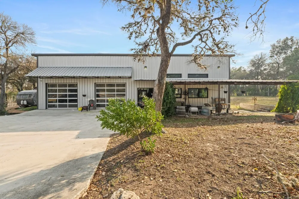 12302 Bethel Church Road Manchaca, TX 78652