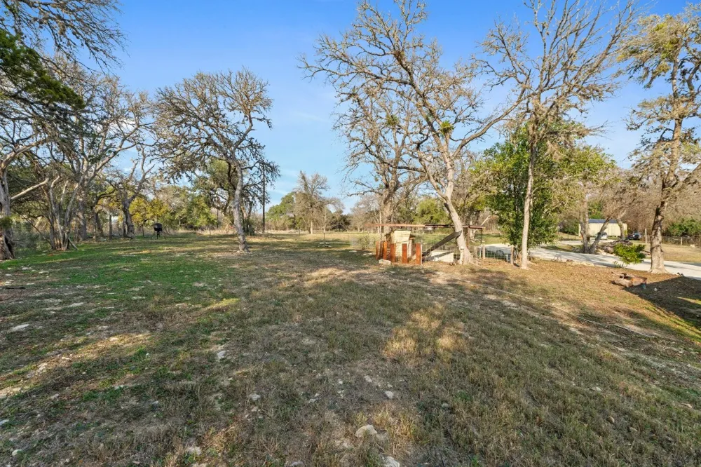 12302 Bethel Church Road Manchaca, TX 78652