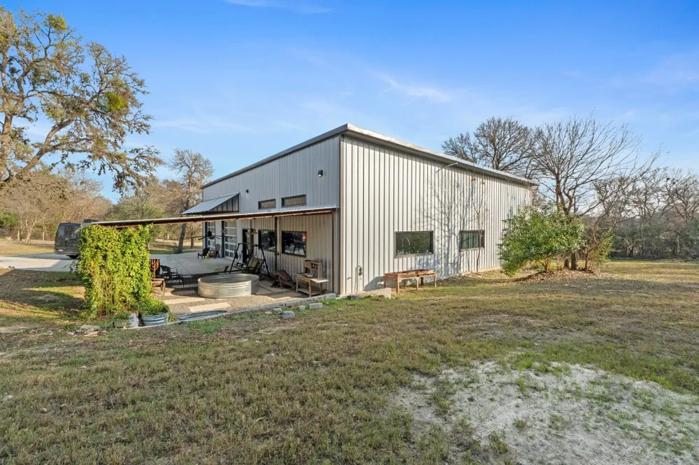 12302 Bethel Church Road Manchaca, TX 78652
