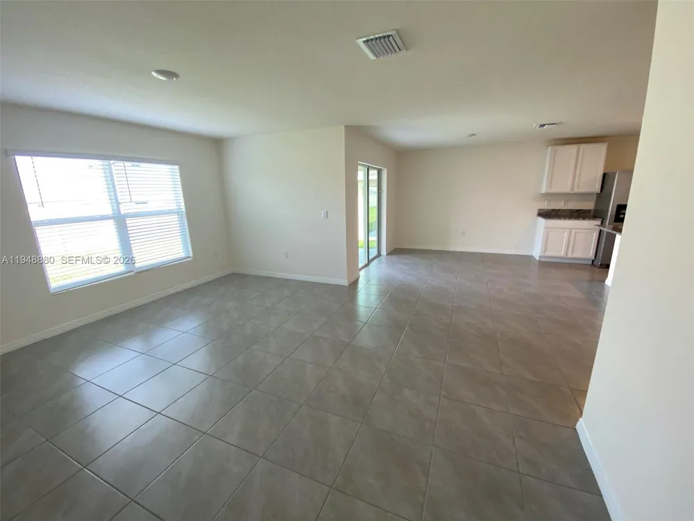 4961 SW 88 PL ocala, FL 34476