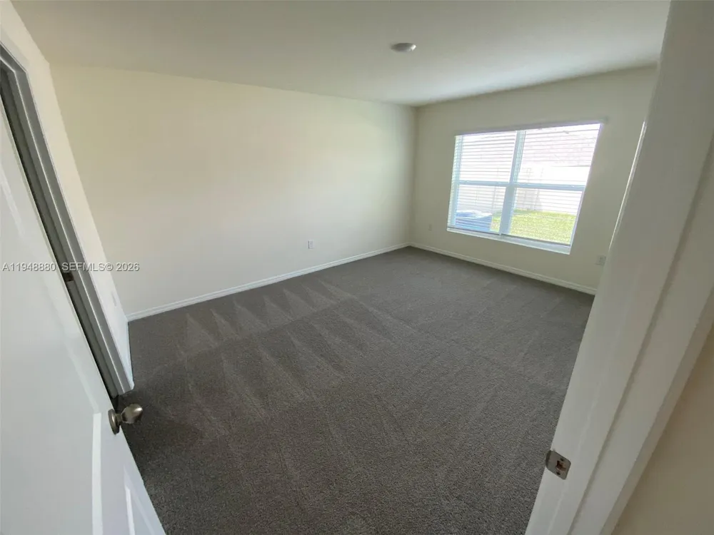 4961 SW 88 PL ocala, FL 34476