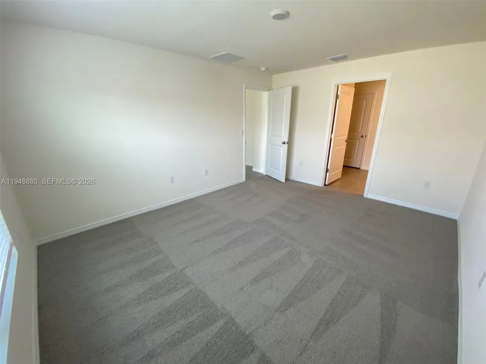 4961 SW 88 PL ocala, FL 34476