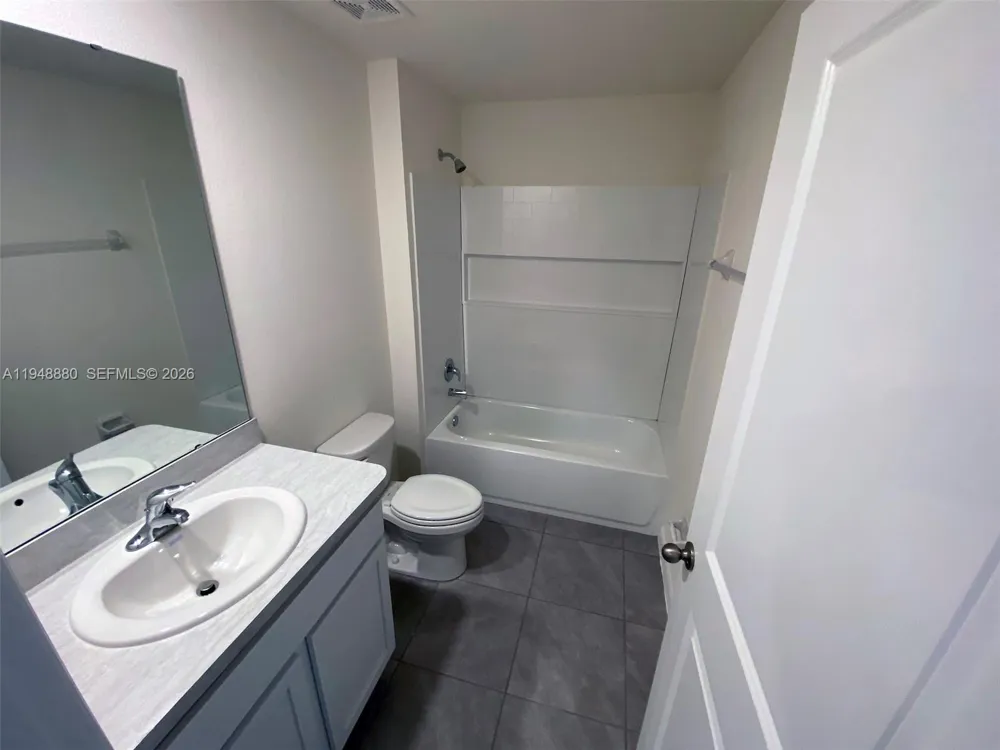 4961 SW 88 PL ocala, FL 34476
