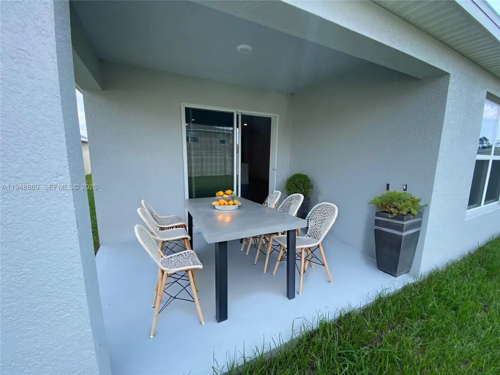 4961 SW 88 PL ocala, FL 34476
