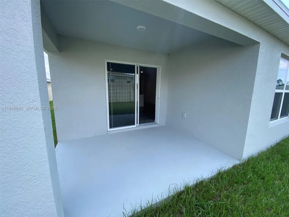 4961 SW 88 PL ocala, FL 34476