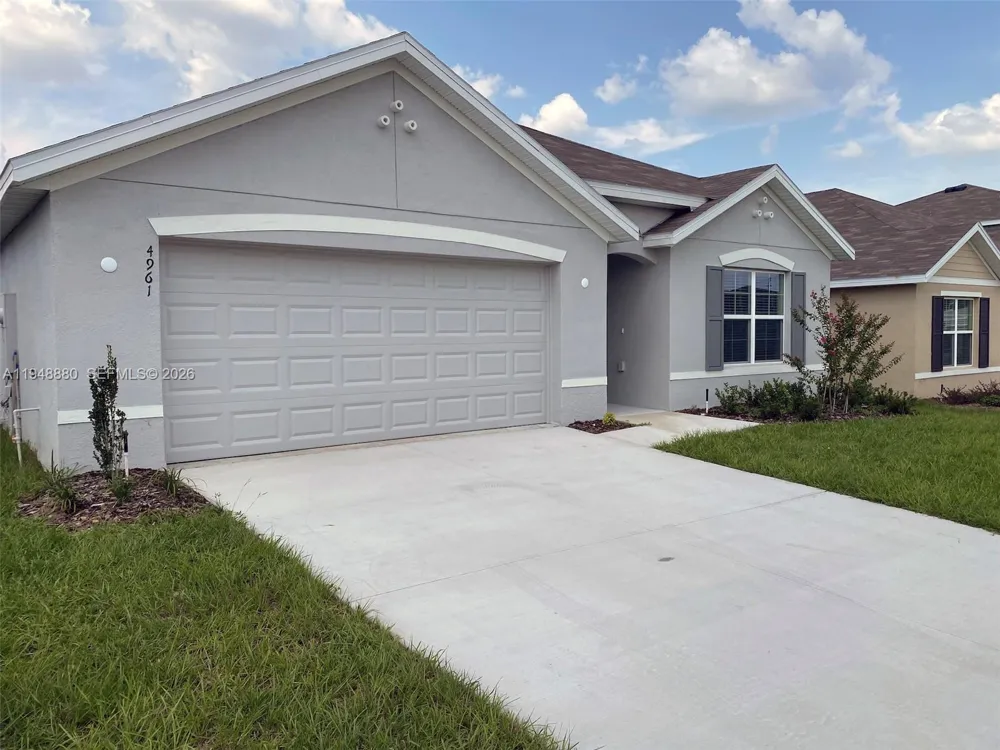 4961 SW 88 PL ocala, FL 34476