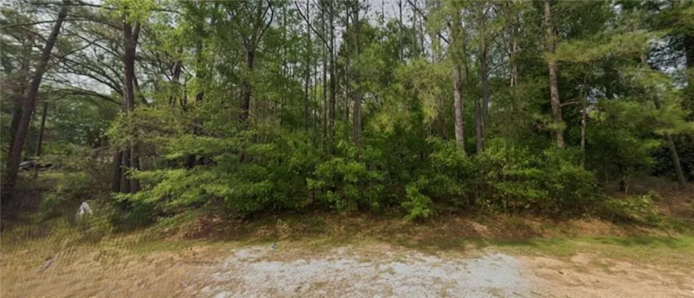 154 Broach Avenue Albany, GA 31701