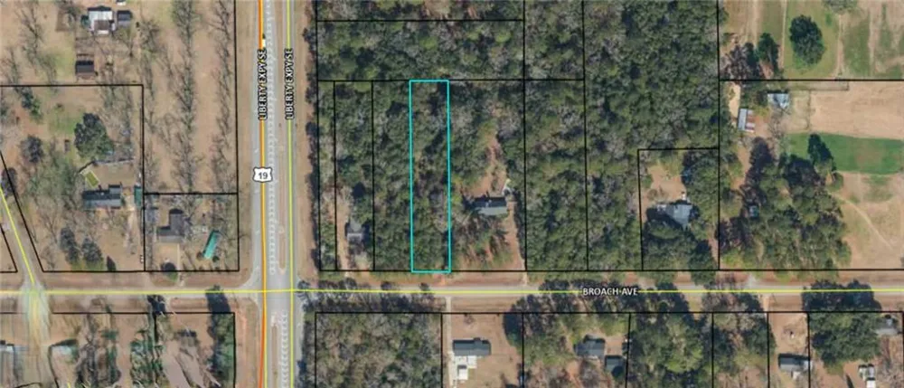 154 Broach Avenue Albany, GA 31701