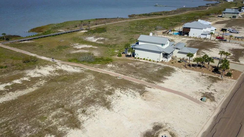38 Bay Club Drive Seadrift, TX 77983