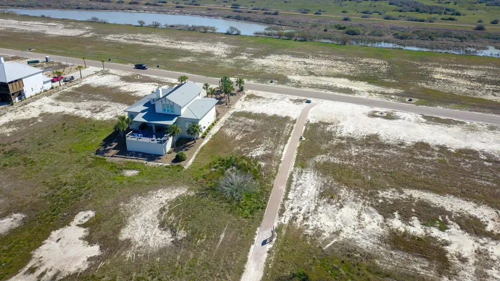 38 Bay Club Drive Seadrift, TX 77983