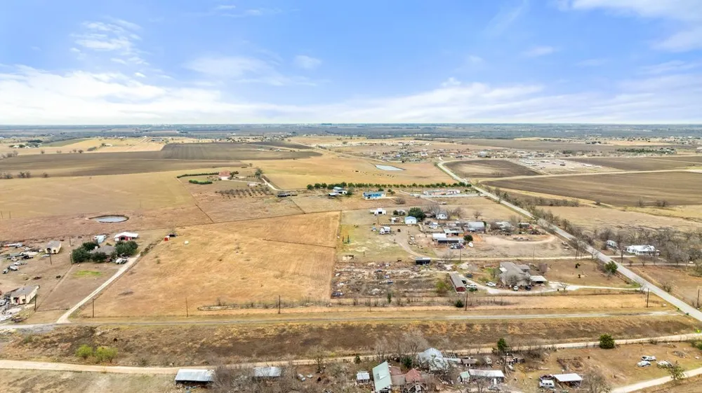 20646 Cameron Road Coupland, TX 78615