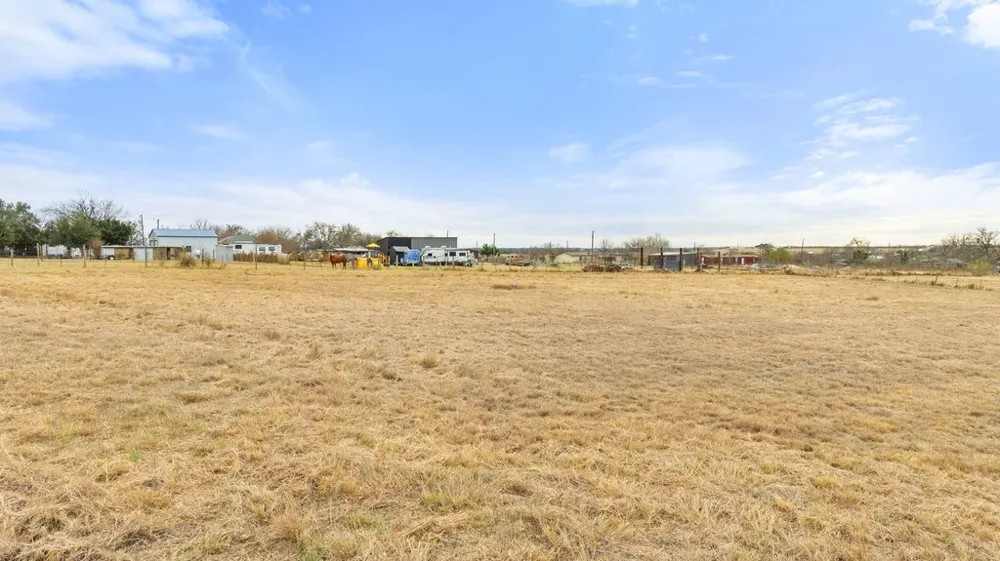 20646 Cameron Road Coupland, TX 78615