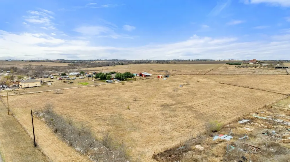 20646 Cameron Road Coupland, TX 78615
