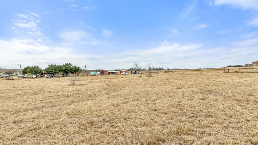 20646 Cameron Road Coupland, TX 78615