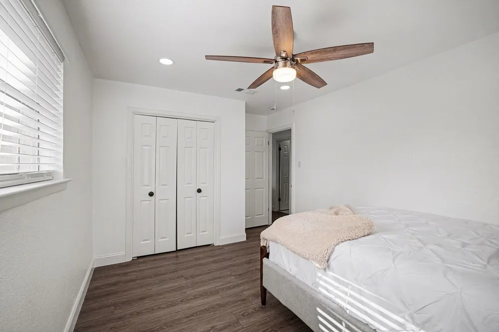 716 E Pecan Street #722 Hurst, TX 76053
