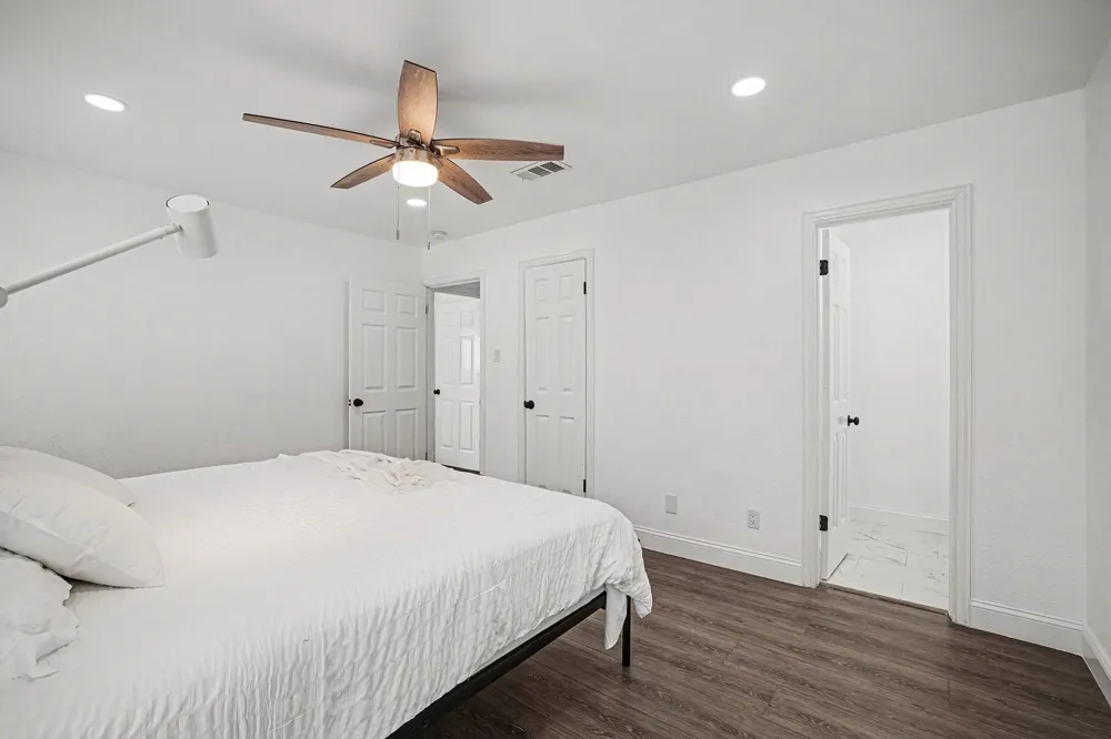 716 E Pecan Street #722 Hurst, TX 76053
