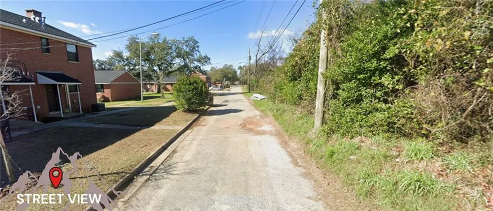 616 W 1st Avenue Albany, GA 31701