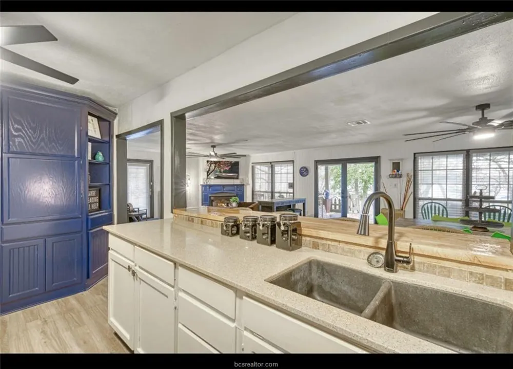 10967 Clyde Acord Road Franklin, TX 77856