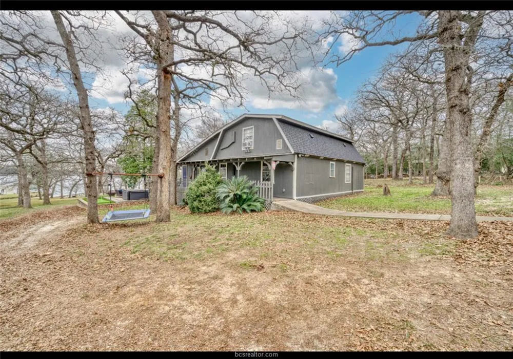 10967 Clyde Acord Road Franklin, TX 77856