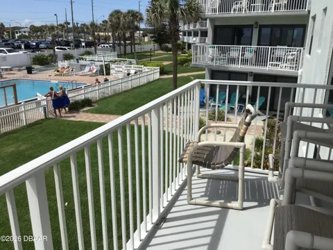1571 S Atlantic Avenue #209