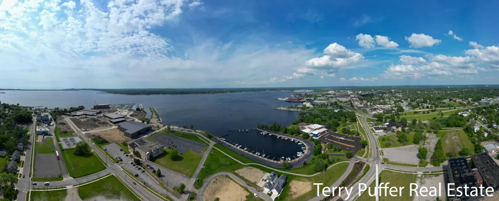 967 Boardwalk Cove Drive Muskegon, MI 49441
