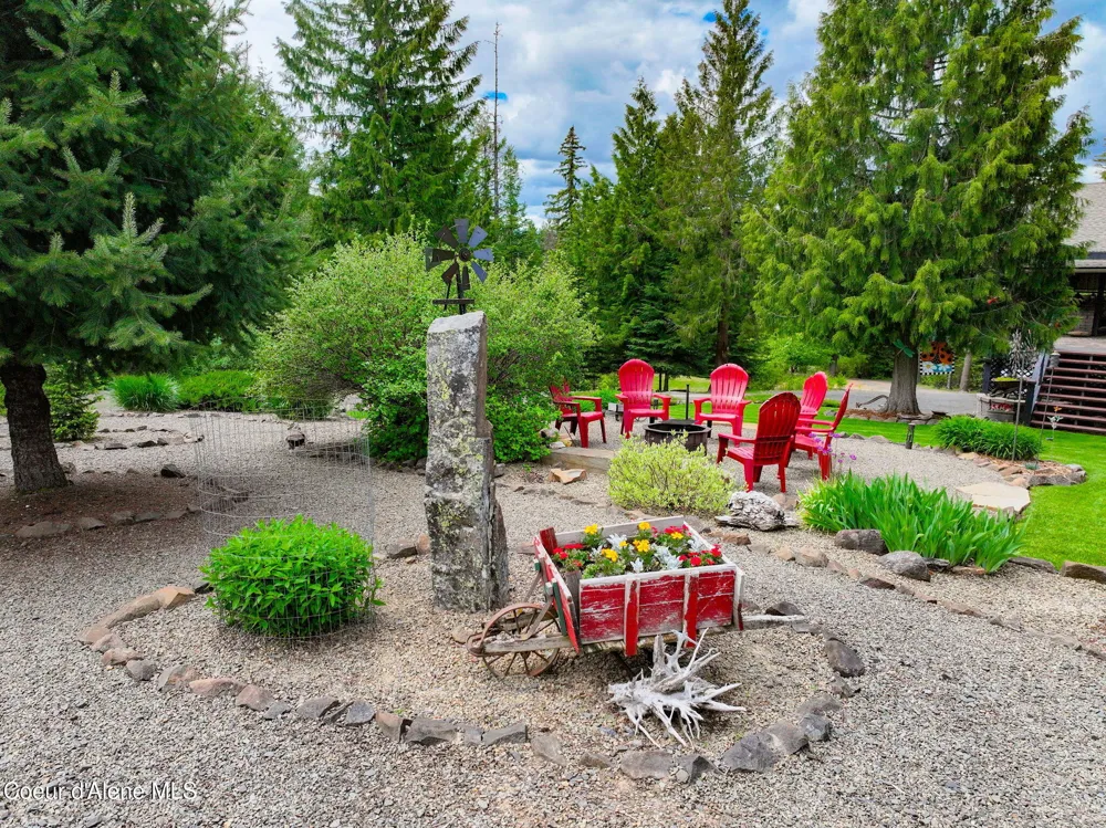 629 Flat Creek Road St. Maries, ID 83861
