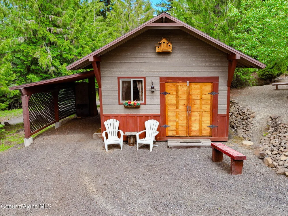 629 Flat Creek Road St. Maries, ID 83861