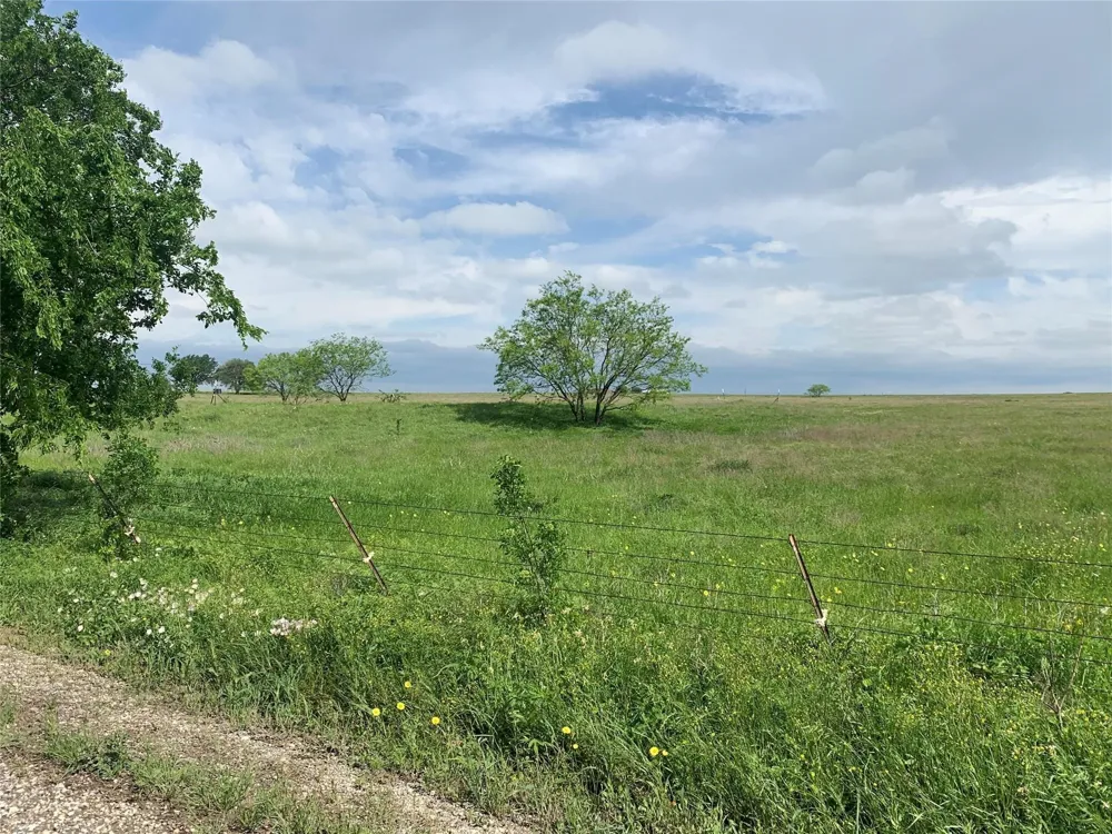 4748 COUNTY RD 1010 Joshua, TX 76044