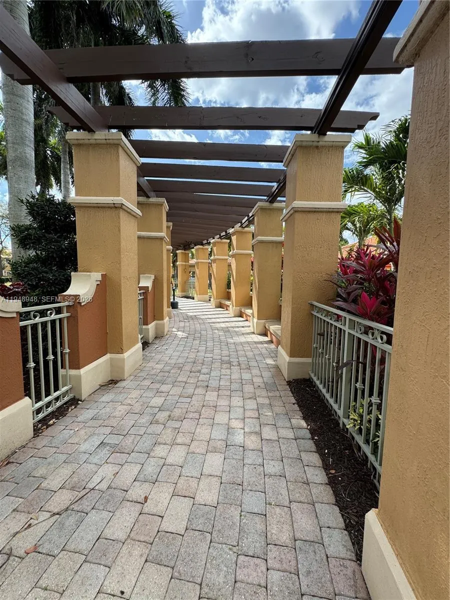 4957 Tradewinds Ter #704 Dania Beach, FL 33312