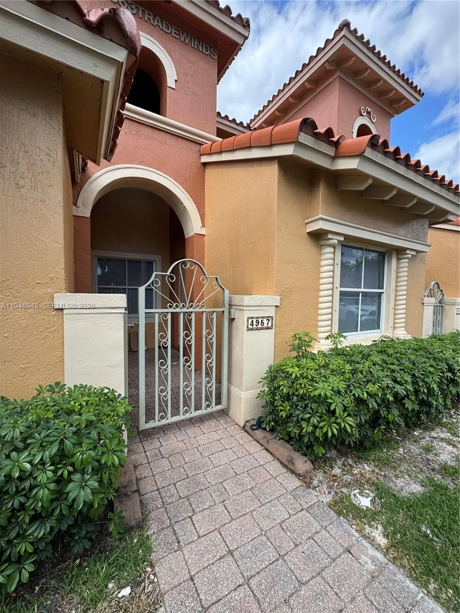 4957 Tradewinds Ter #704 Dania Beach, FL 33312