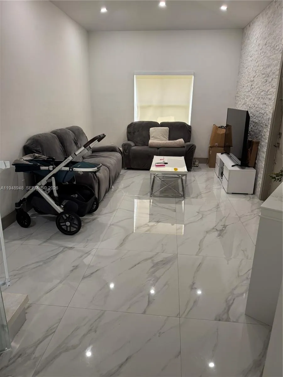 4957 Tradewinds Ter #704 Dania Beach, FL 33312