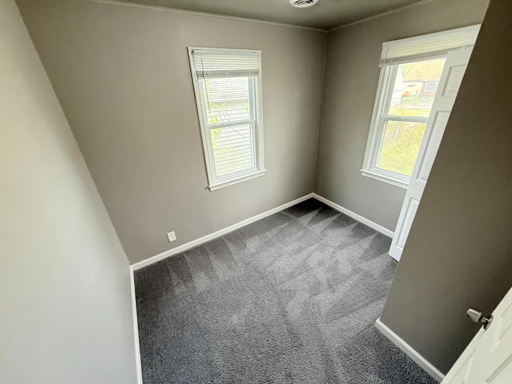 14936 Alberta Avenue Warren, MI 48089