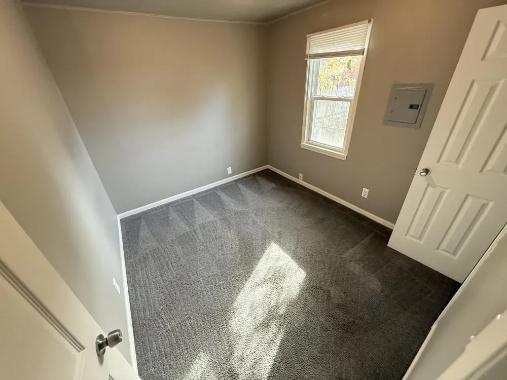 14936 Alberta Avenue Warren, MI 48089