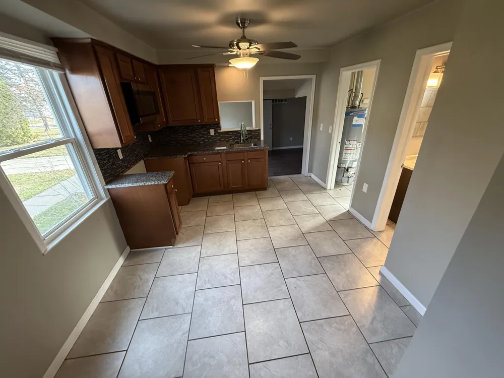 14936 Alberta Avenue Warren, MI 48089