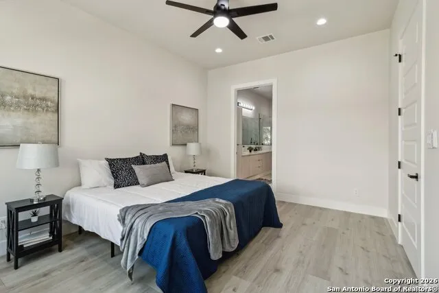 2535 Manor Heights San Antonio, TX 78231
