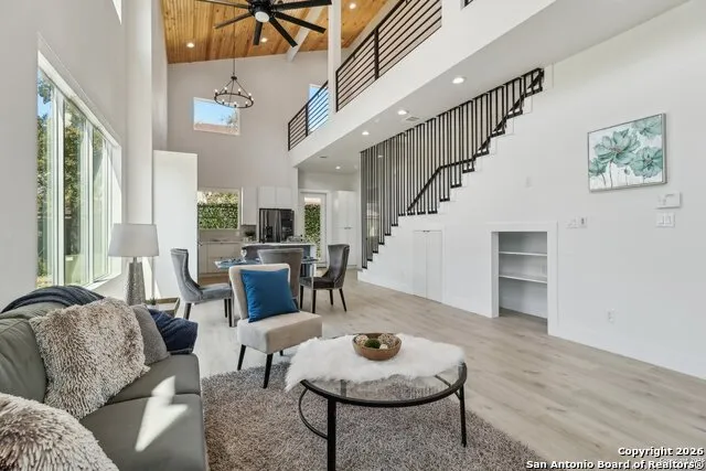 2535 Manor Heights San Antonio, TX 78231