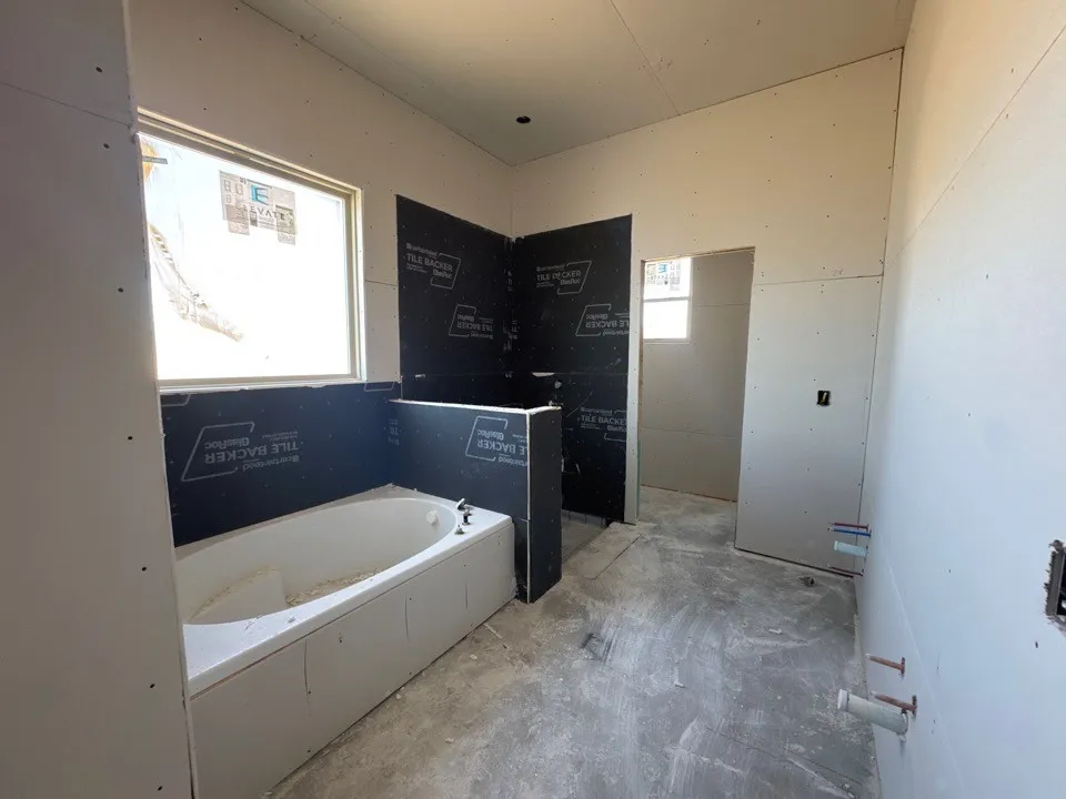 104 Snowy Owl Trail New Fairview, TX 76078