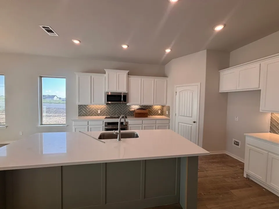 104 Snowy Owl Trail New Fairview, TX 76078