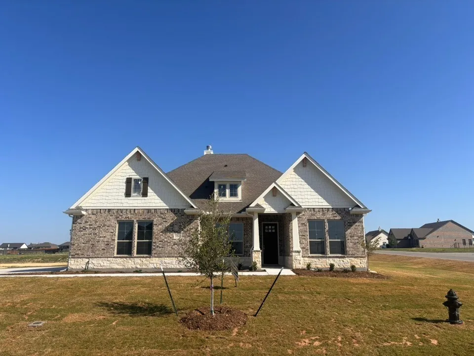 104 Snowy Owl Trail New Fairview, TX 76078