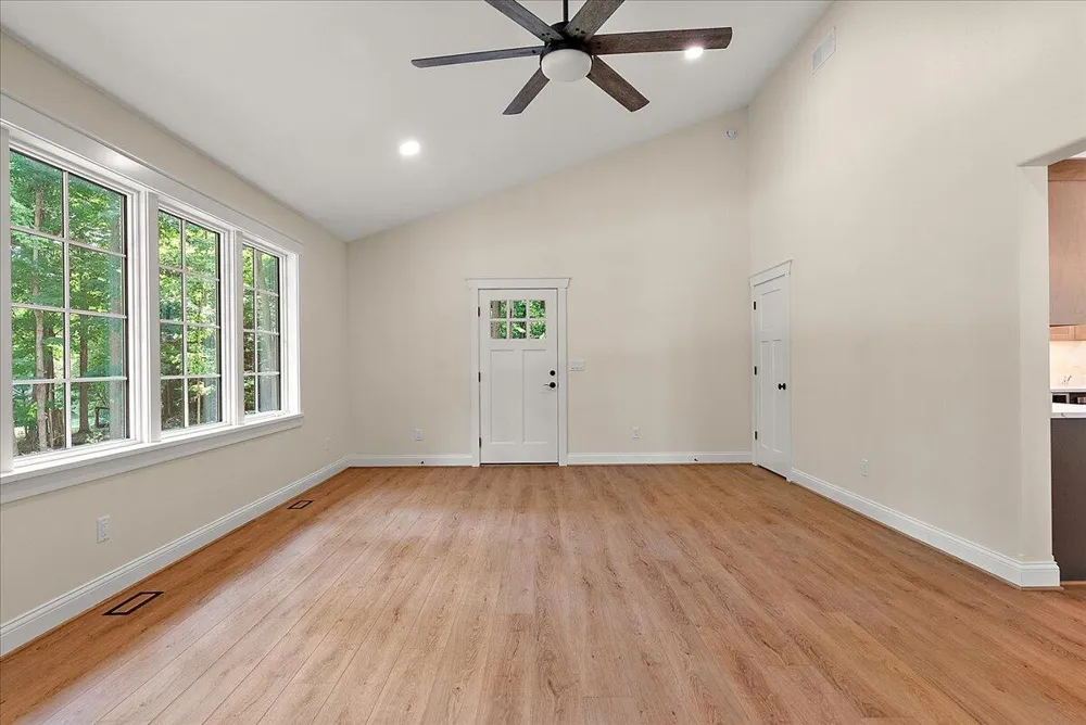 8806 Lakewood Trail Berrien Township, MI 49102