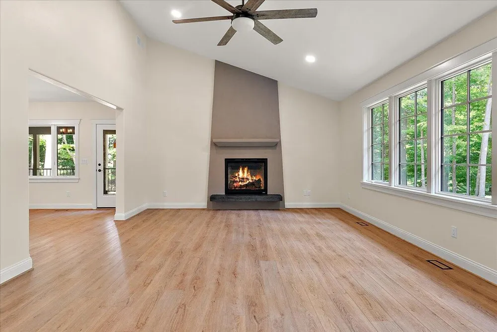 8806 Lakewood Trail Berrien Township, MI 49102