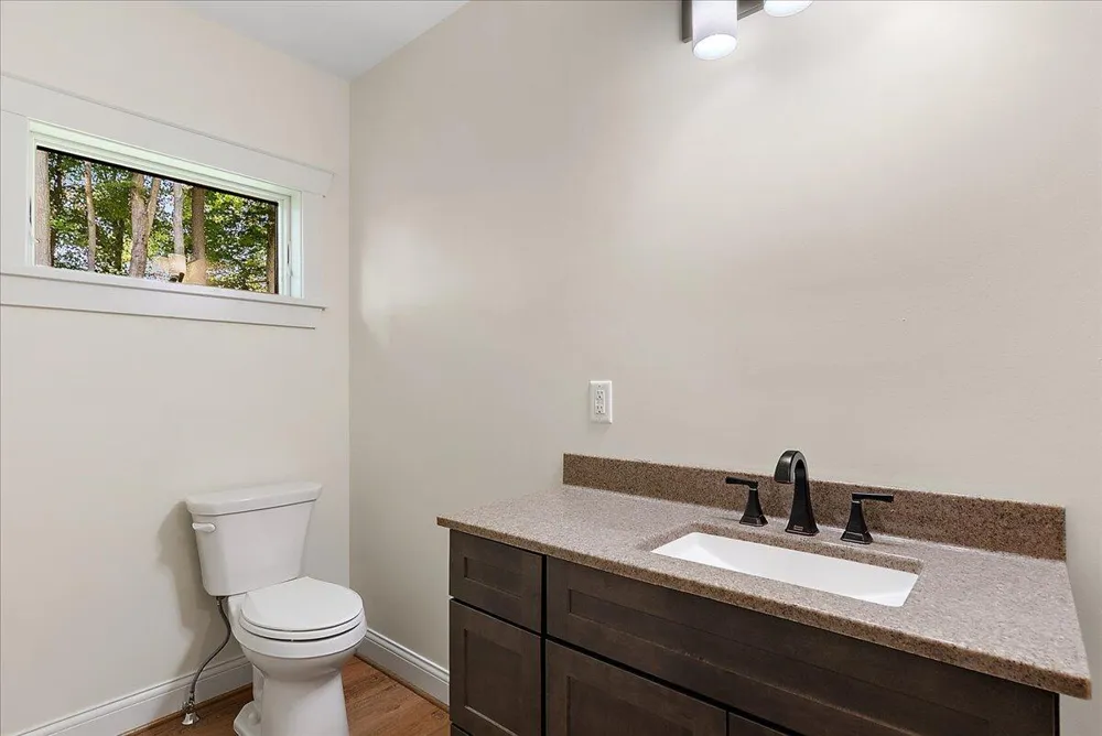 8806 Lakewood Trail Berrien Township, MI 49102