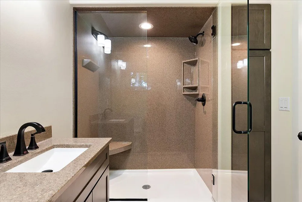 8806 Lakewood Trail Berrien Township, MI 49102