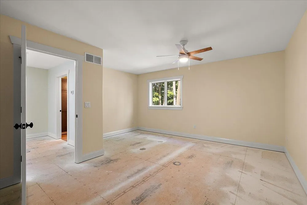 8806 Lakewood Trail Berrien Township, MI 49102