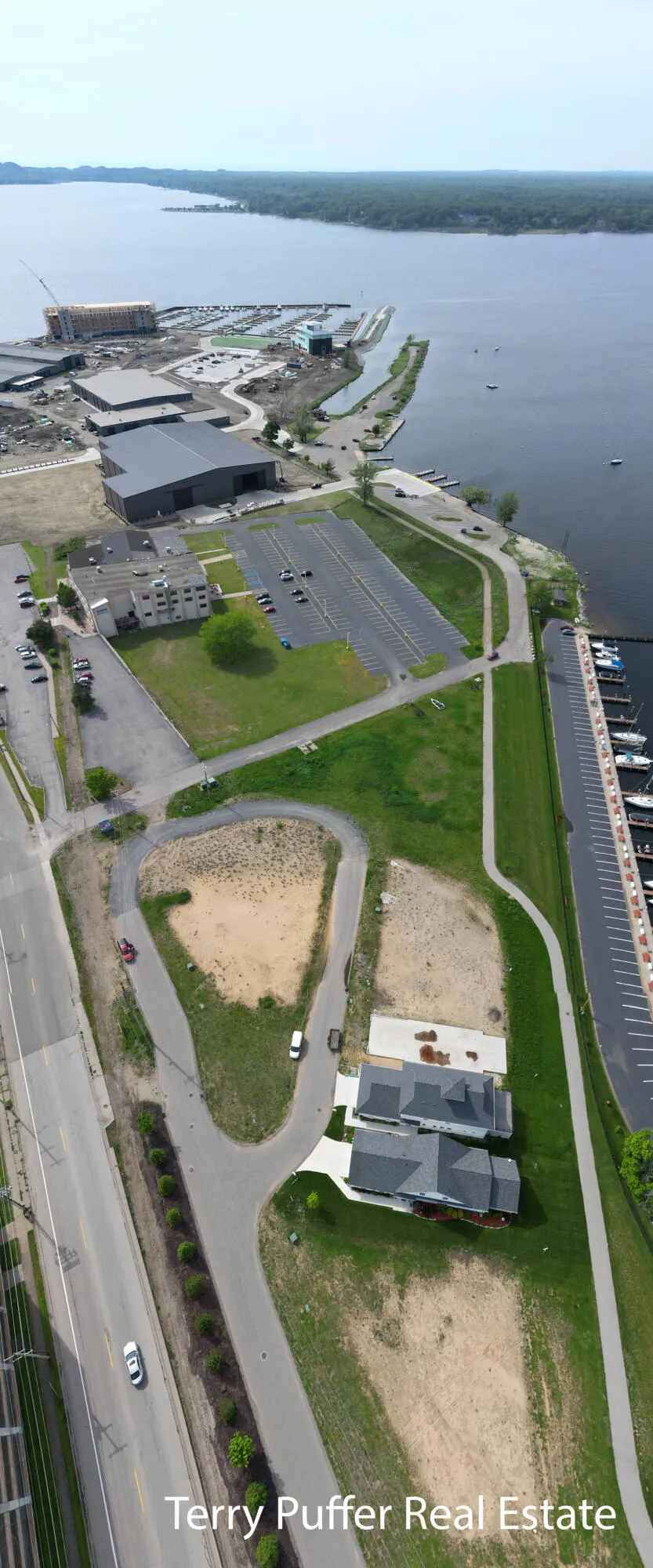 1008 Boardwalk Cove Drive Muskegon, MI 49441